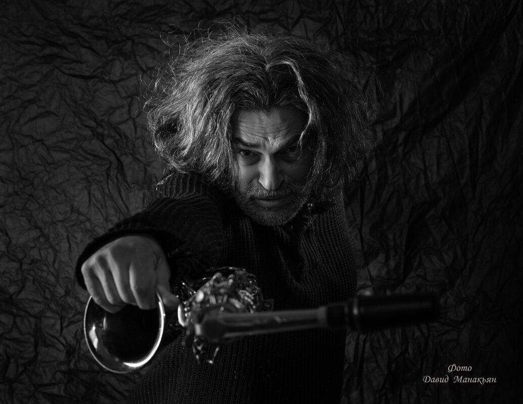 "Момент" - Давид Манакьян