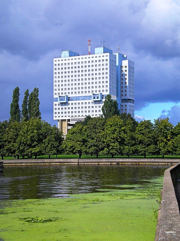 Перед дождем - Сергей Карачин