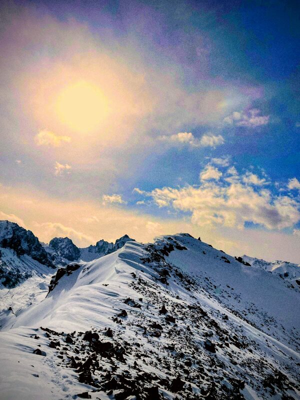 Горы и Солнце - Георгиевич 