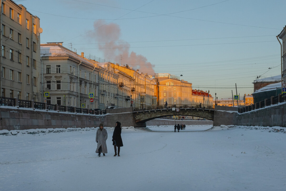 * - Светлана Воробьева