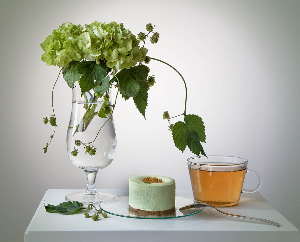 С фисташковым пирожным. - Лилия * С фисташковым пирожным. - Лилия *