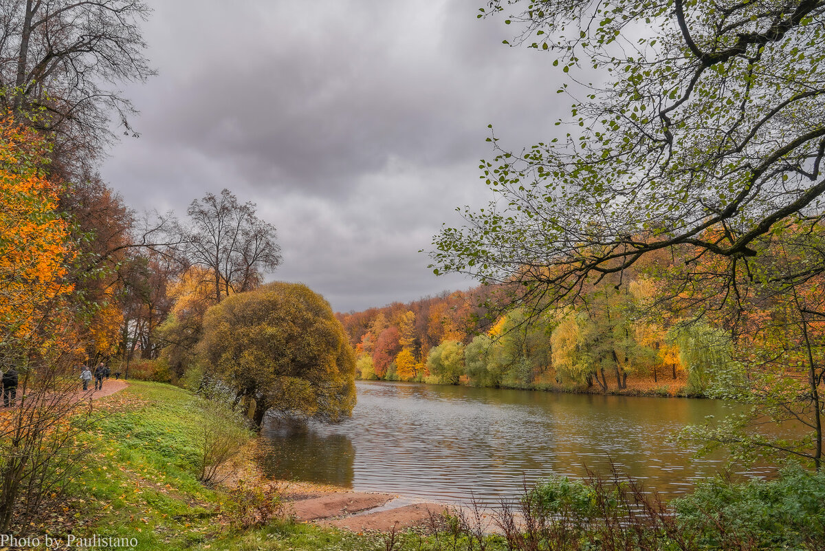 Октябрь в Царицыно... - Владимир Жданов Октябрь в Царицыно... - Владимир Жданов