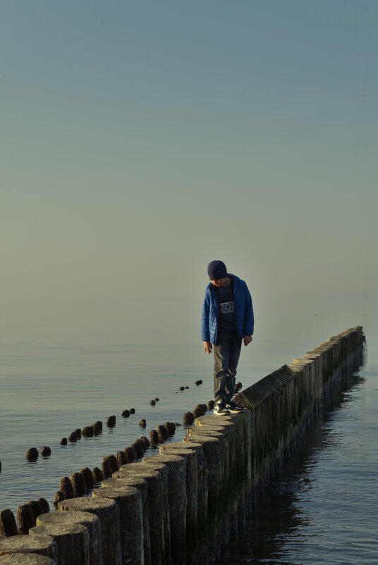 Волнорез. - Константин Белоногов