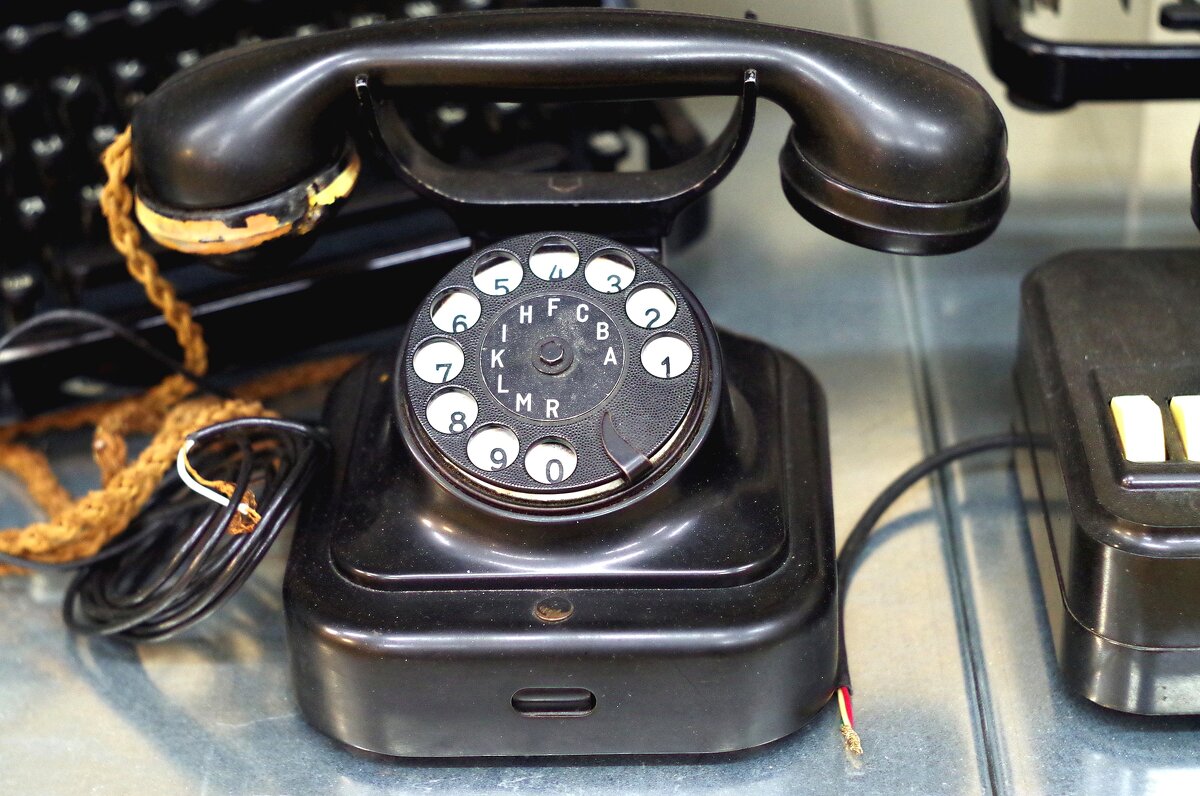 Позвони мне  ,позвони! - Михаил Курзанцев