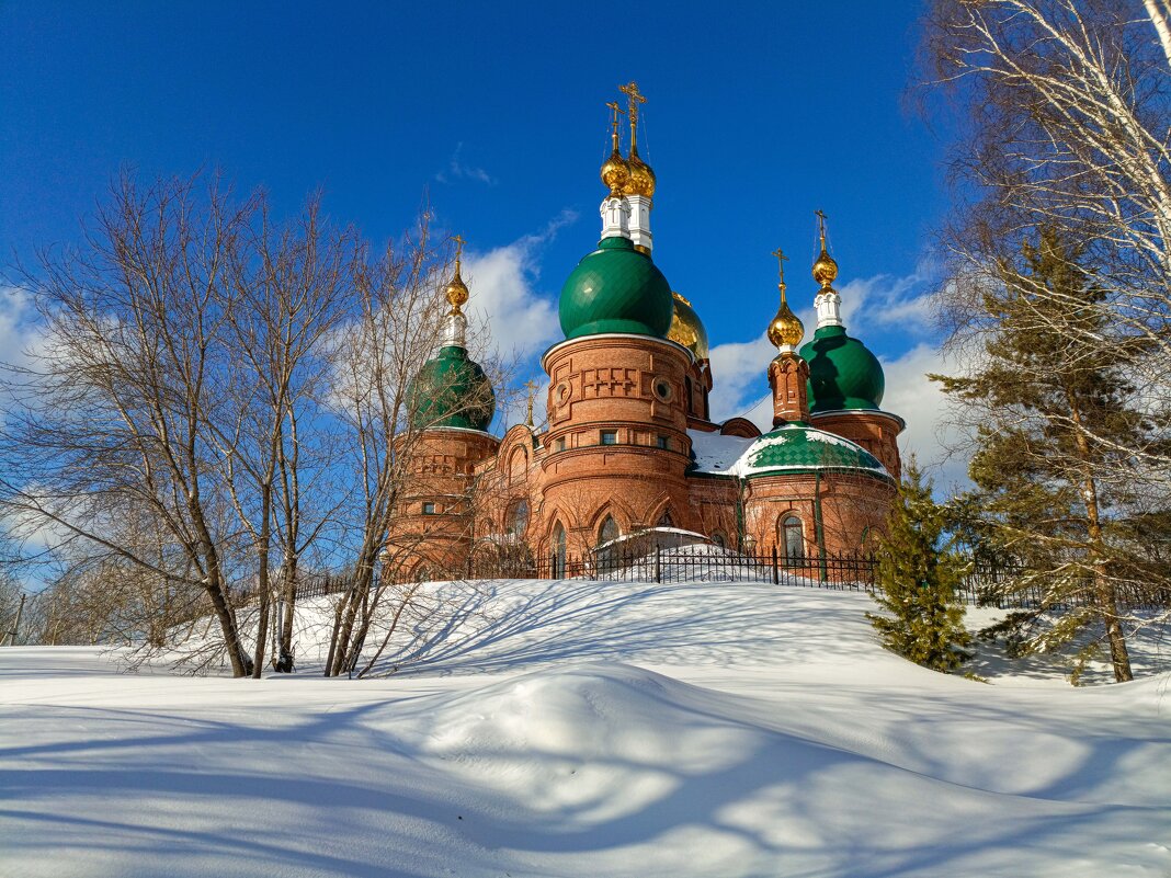 Запахло весной... - Виктор Садырин