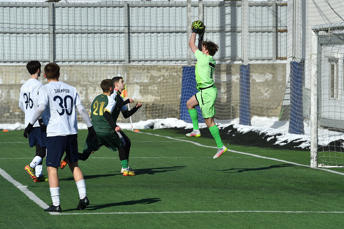 Вратарь на месте! - Александр Гриднев