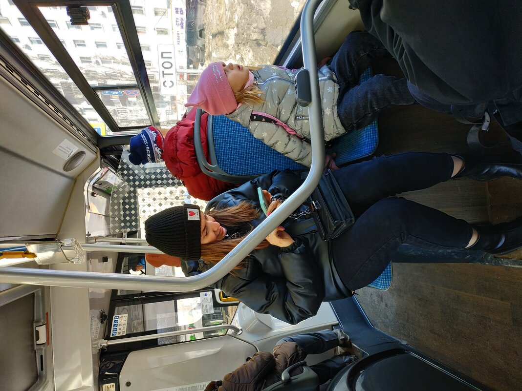 Юная представительница самого фотогеничного народа - Андрей Лукьянов