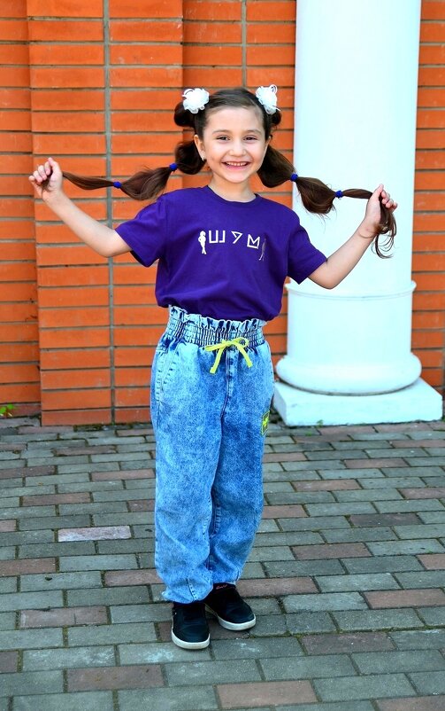 Юная модель. - Михаил Курзанцев