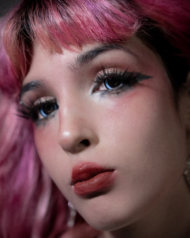 Портрет девушки в образе - Илья Шенгелия