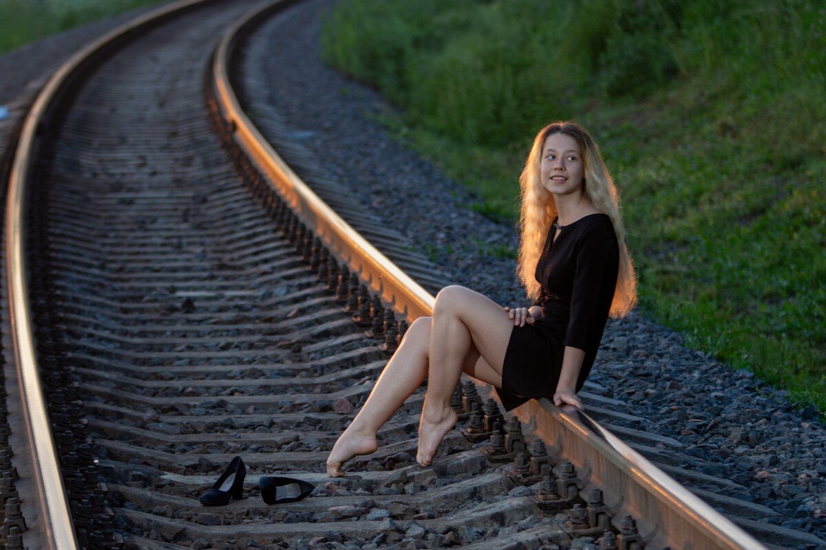 * - Евгений Ваулин