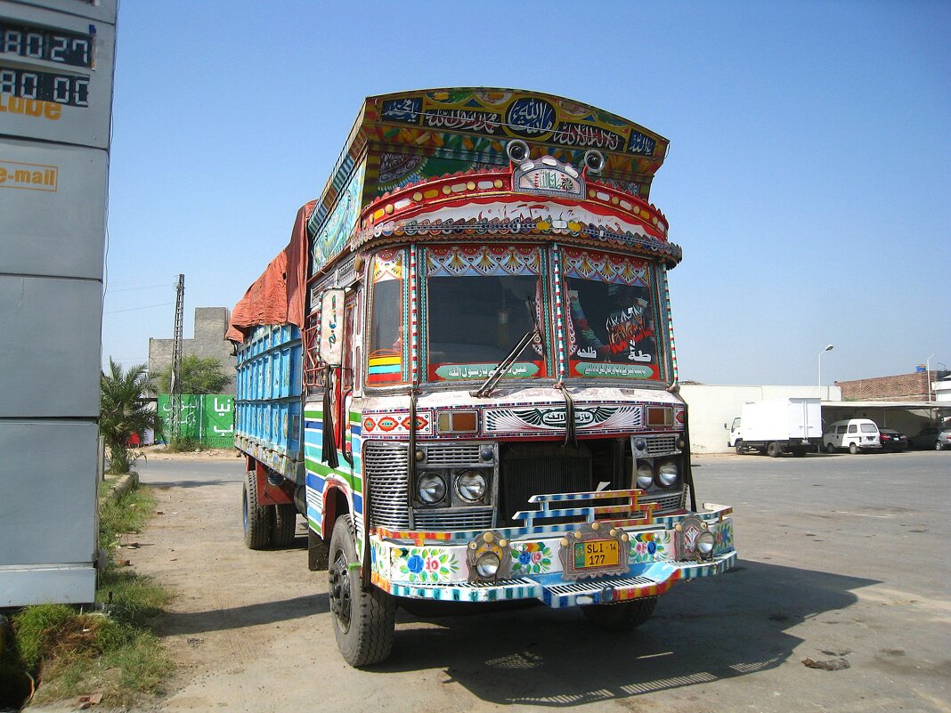 Чудесный пакистанский грузовик. - unix (Илья Утропов) Чудесный пакистанский грузовик. - unix (Илья Утропов)