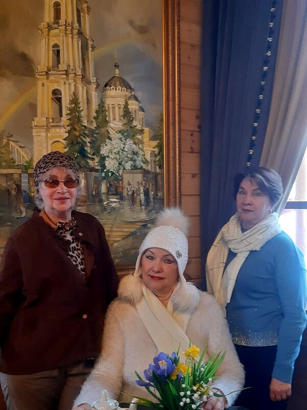 Девичник в весеннем кафе! - Нина Андронова