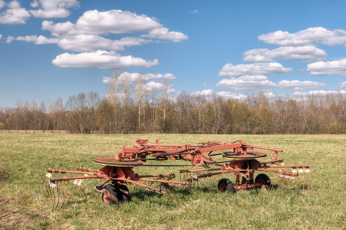 Март - Владимир Колесников
