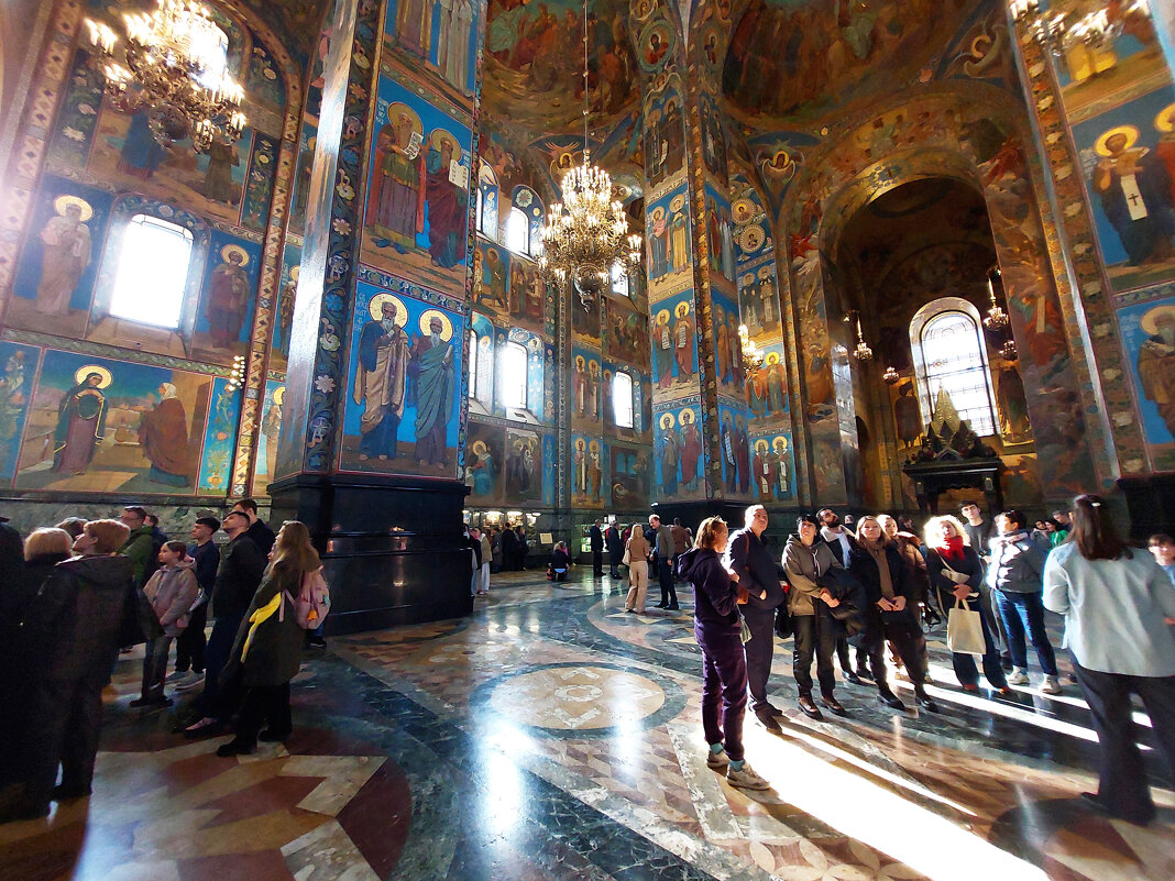 В храме Спас на Крови - Ирина Румянцева В храме Спас на Крови - Ирина Румянцева