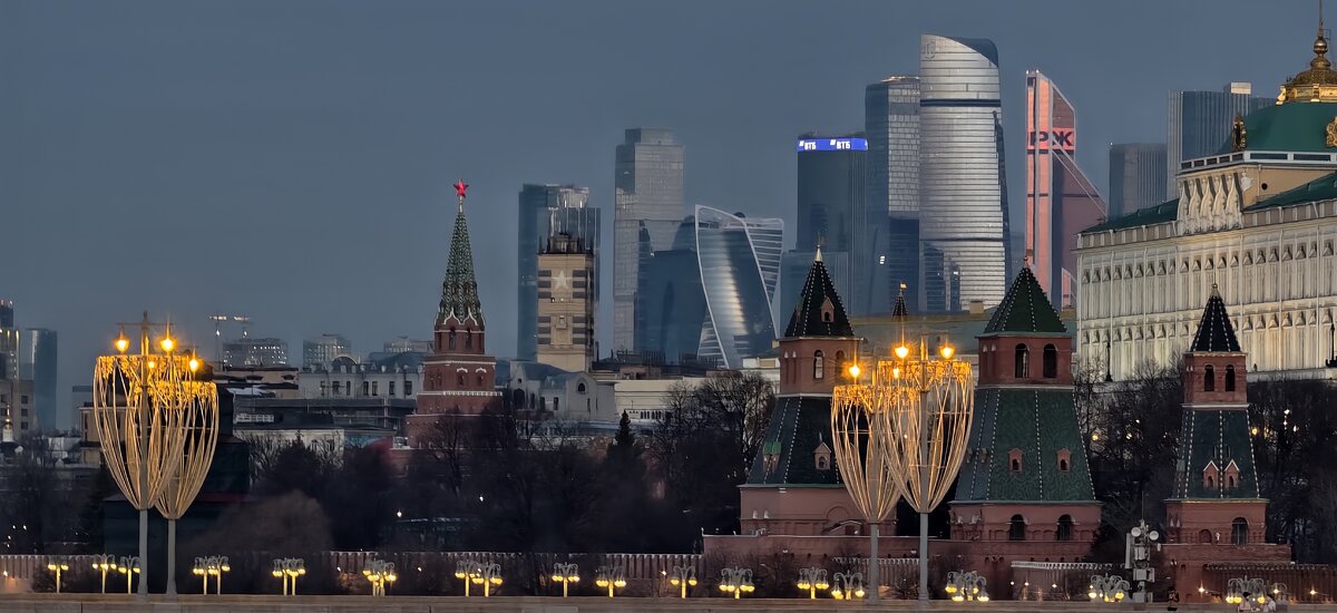 Утренняя Москва - <<< Наташа >>>