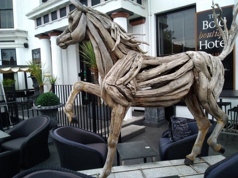 Гнедой в полоску...(деревянная скульптура) - Валерий Кокорев