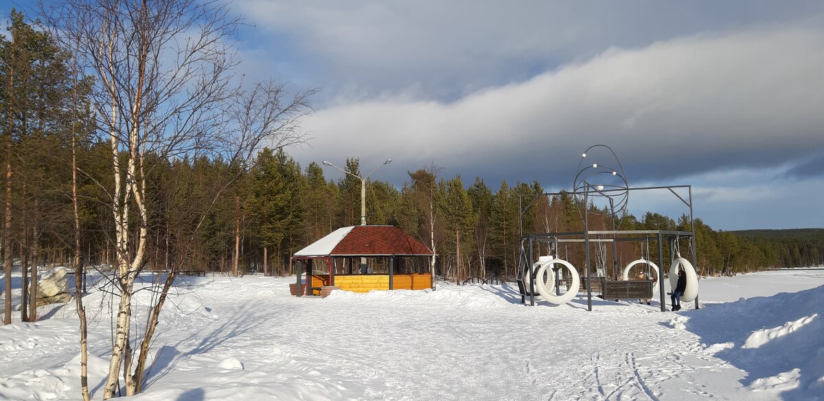 Весна на набережной - Ольга 