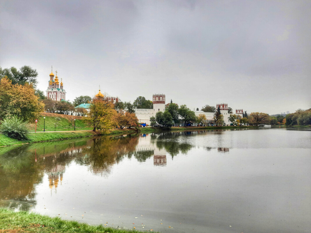 Новодевичьи пруды - Irene Irene