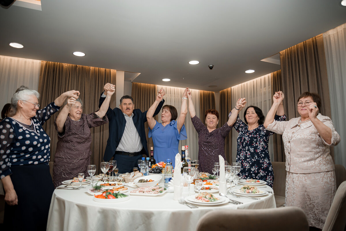 Банкет - Алена Иванова