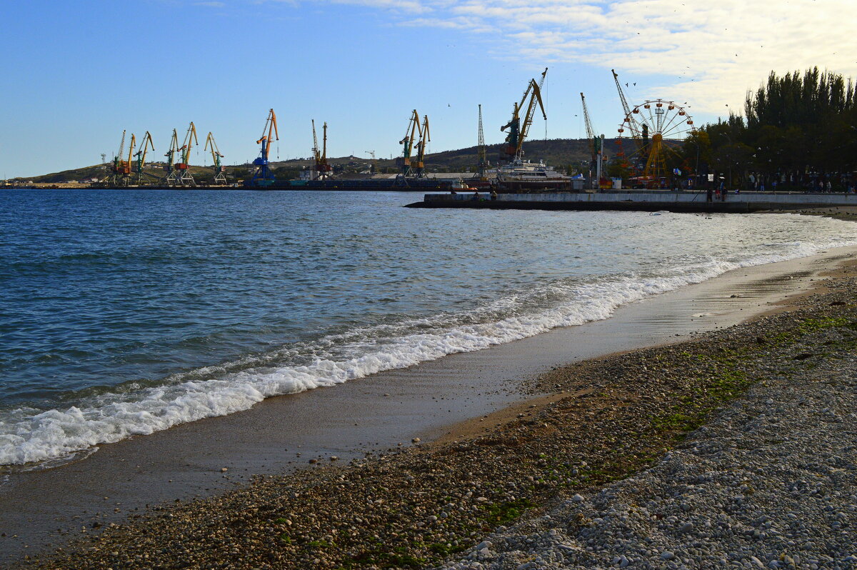 Крым - труженик. Феодосия - Татьяна Лютаева