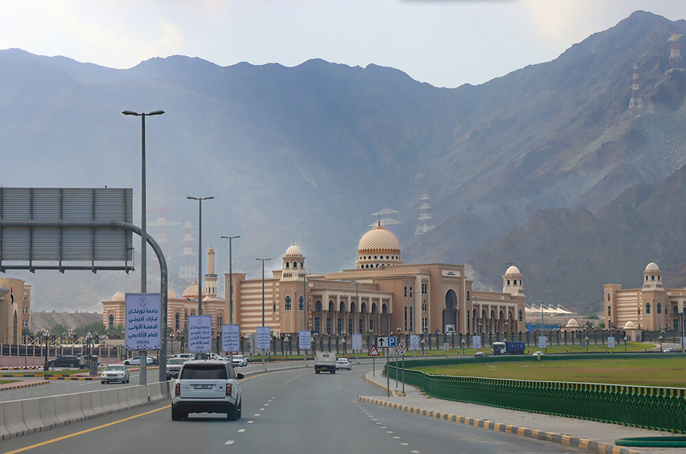 По дороге из Фуджейры в Диббу - Галина Ильясова