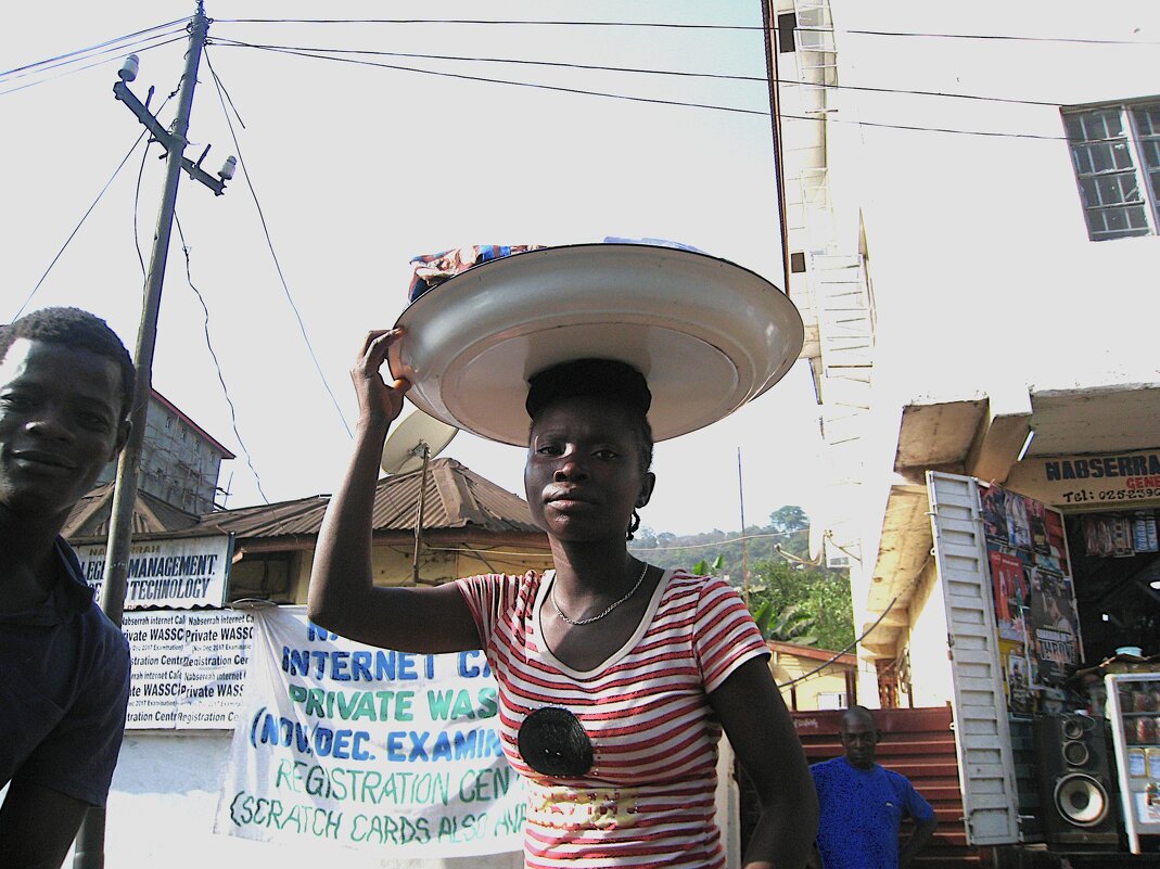 Девушка с тазиком. - unix (Илья Утропов)