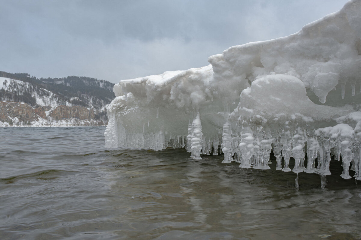 Весенние "айсберги" Енисея - Сергей Герасимов