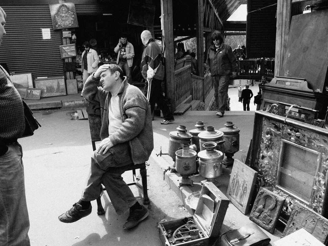 *** - Сергей Золотавин