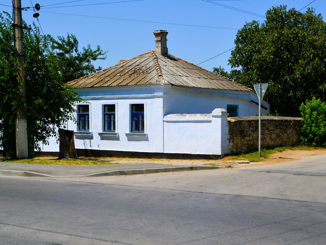 Керчь. Дом по ул. Чкалова 92/10. - Пётр Чернега Керчь. Дом по ул. Чкалова 92/10. - Пётр Чернега