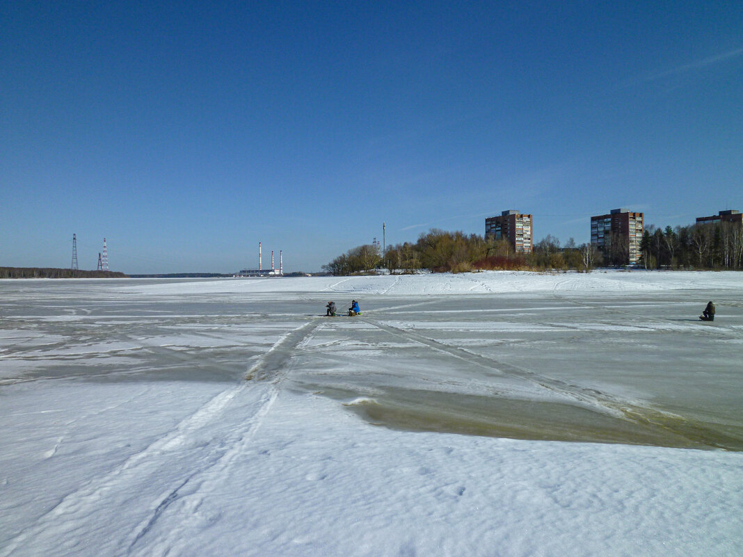 Пока лёд позволяет. - Михаил "Skipper"