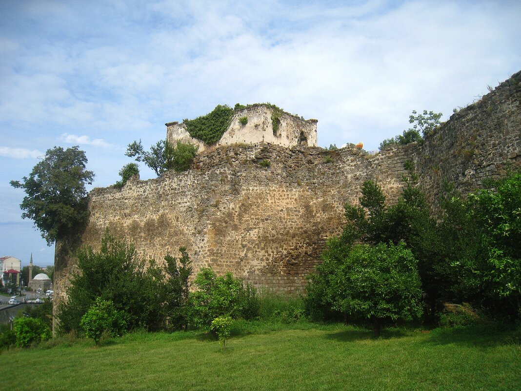 Развалины Трабзонского замка. - unix (Илья Утропов)