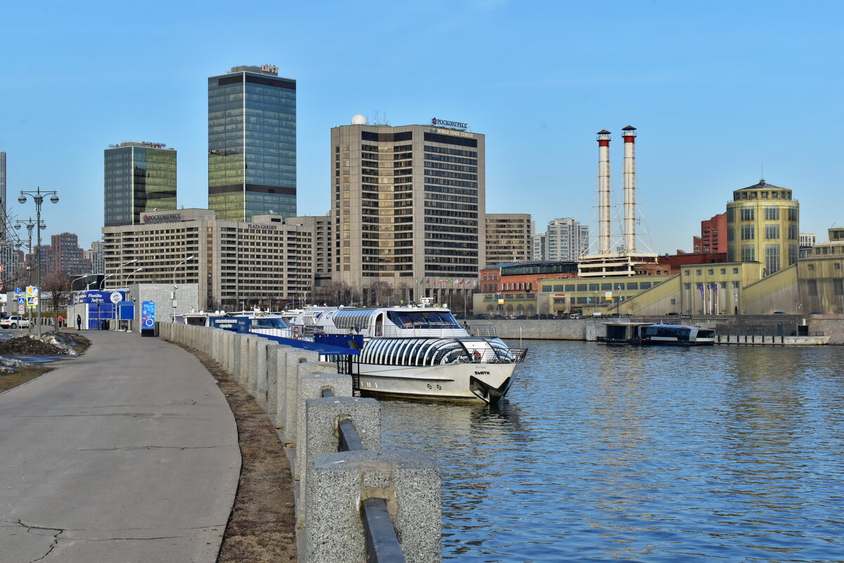 Утро красит нежным светом - Роман Пацкевич