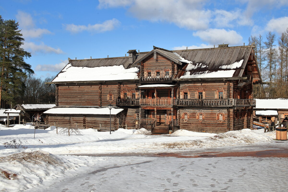 Крестьянский дом – настоящие хоромы! - Александр Алексеенко