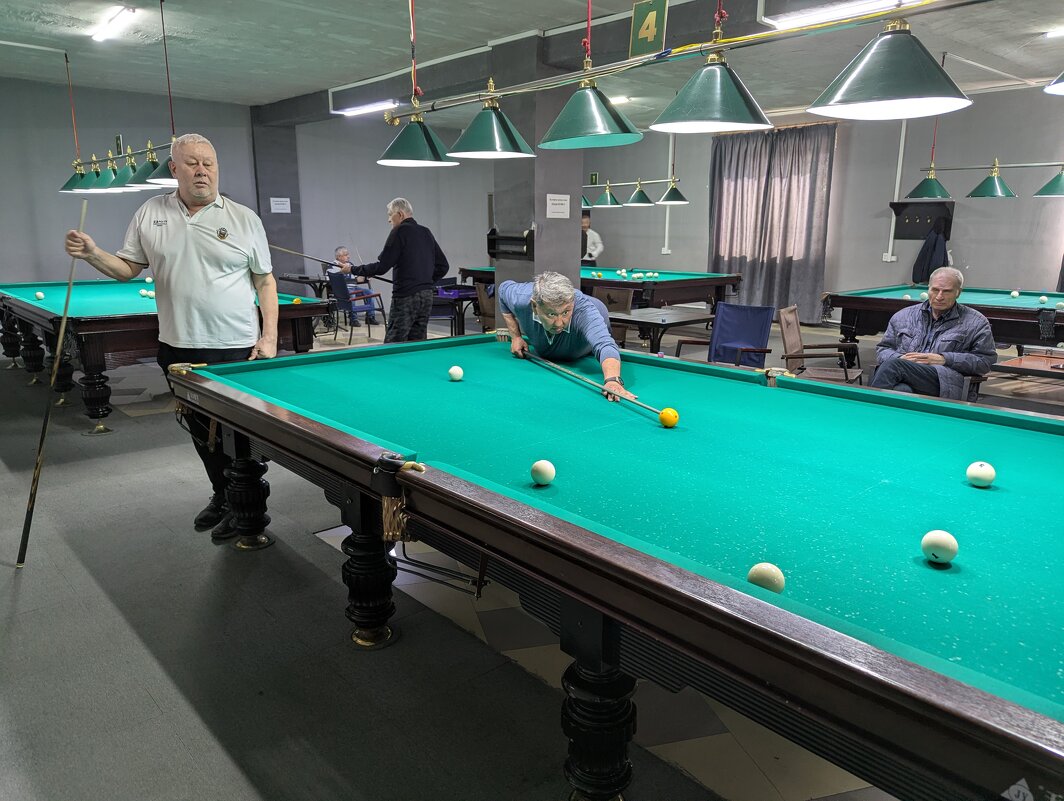 Игра - Андрей Хлопонин