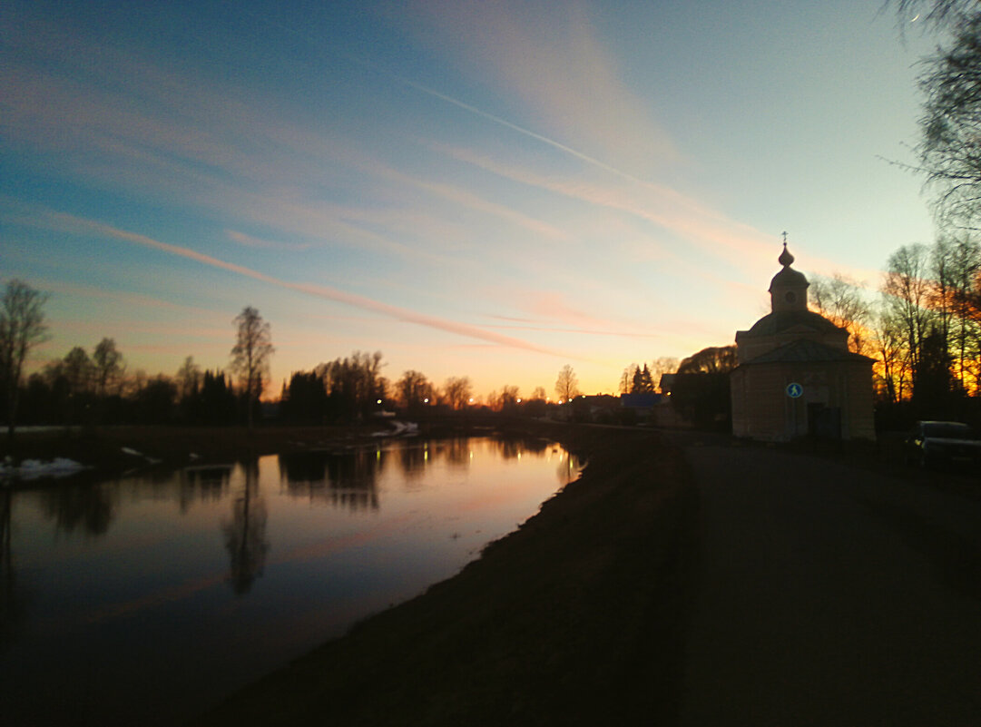 Весенний вечер по берегу реки Тихвинка - Сергей Кочнев