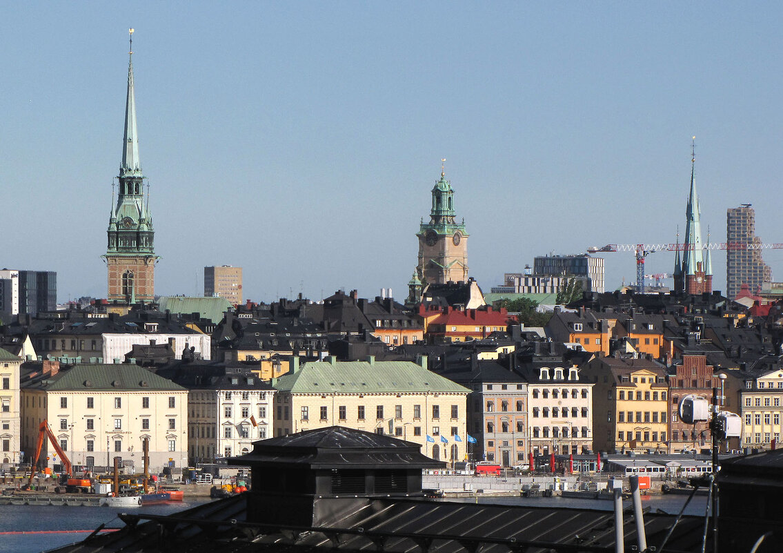 Вид на Старый Город (Gamla stan) со смотровой площадки Фьелльгатан (Fjällgatan) - Александр Ильчевский Вид на Старый Город (Gamla stan) со смотровой площадки Фьелльгатан (Fjällgatan) - Александр Ильчевский