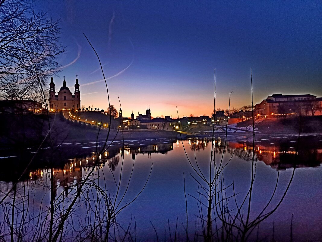 Взгляд с другого берега. - Vladimir Semenchukov