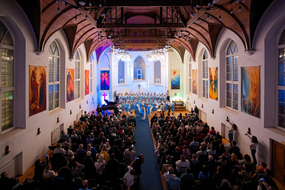 Концертная съемка | Выступление хора в храме - Рамиль Газизов