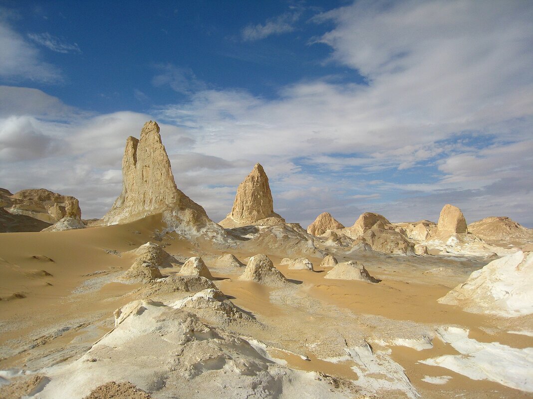 Необыкновенный пейзаж Белой пустыни. - unix (Илья Утропов)