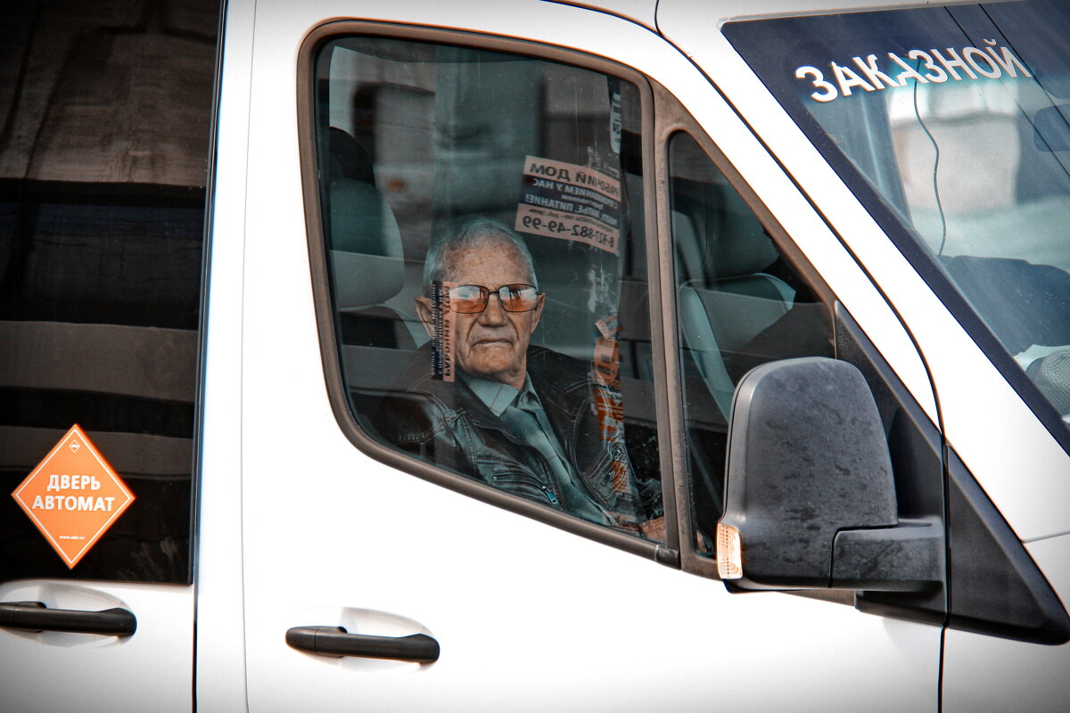 На другую квартиру - Elias69 