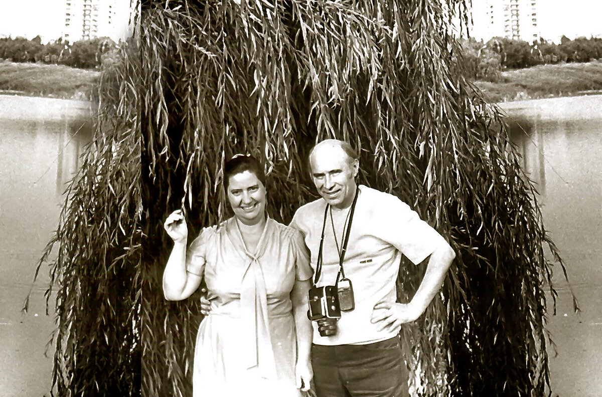 Прогулка с фотоаппаратом - Владимир Кроливец