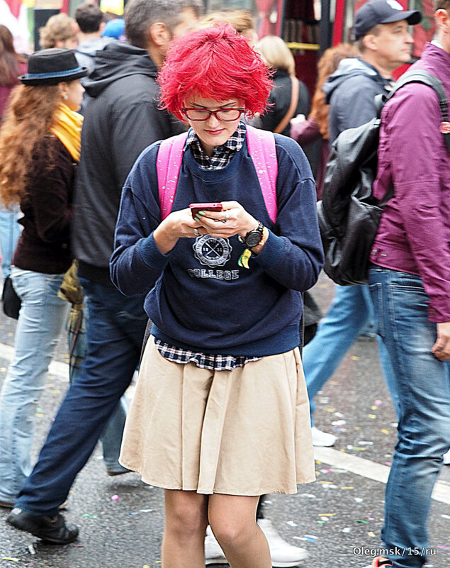 яркая копна волос - Олег Лукьянов