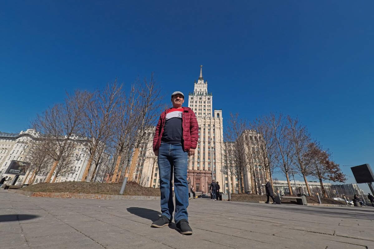 Случайный портрет - Лютый Дровосек Случайный портрет - Лютый Дровосек