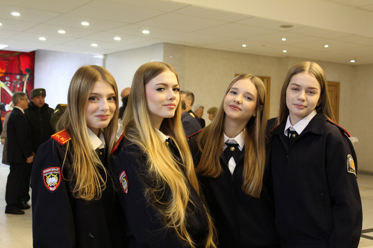 Наши кадеточки - Татьяна Лютаева