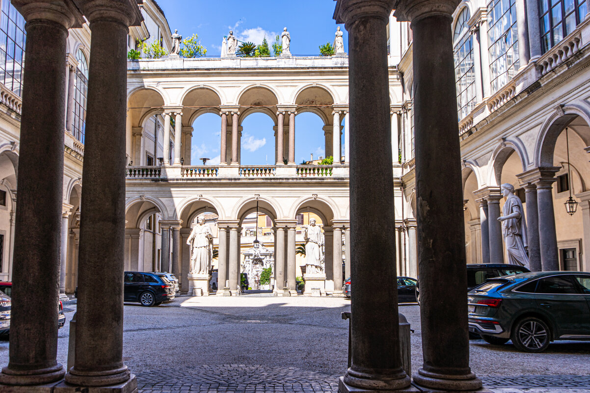 Рим дворик - Sergej 