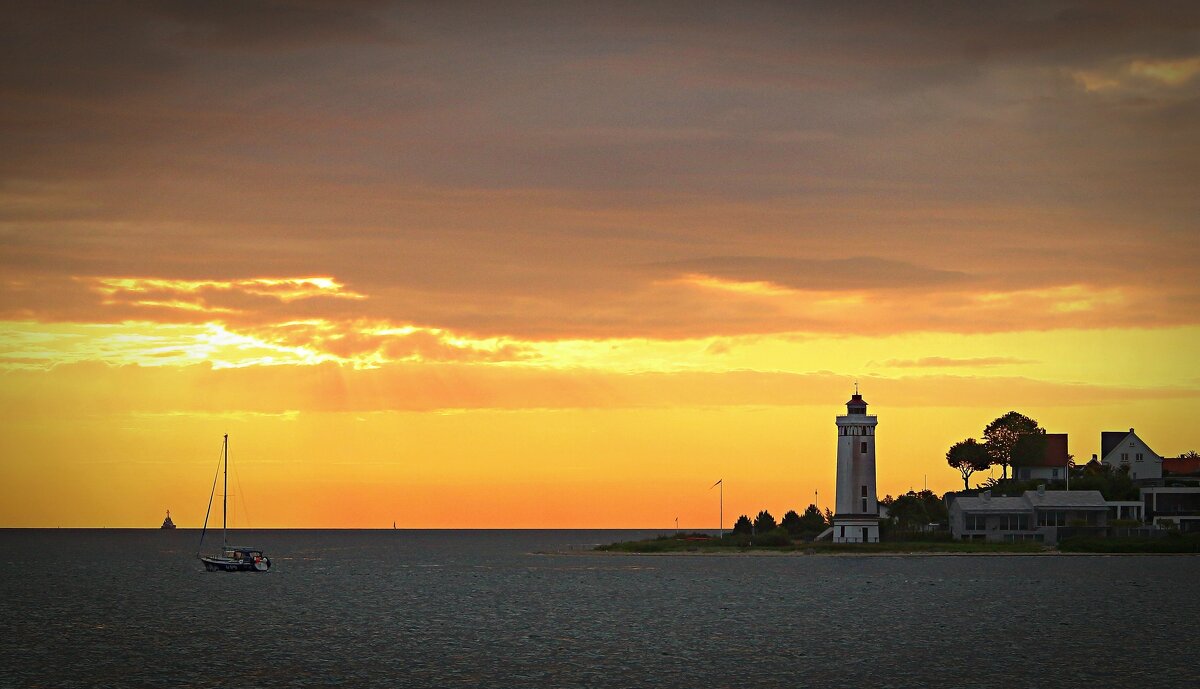 Когда собрался в море в 6 утра - В.И 