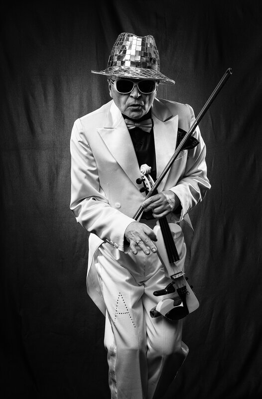 "Мистер". - Давид Манакьян