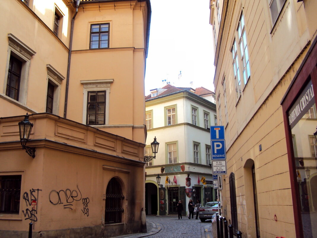 ПРАГА - Tata Wolf