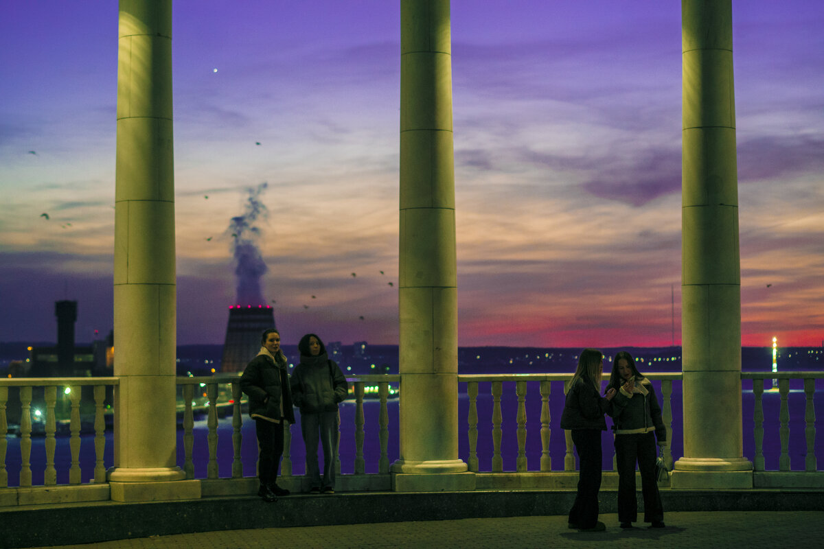 СЕРИЯ - Сударь, уже ВЕСНА - Владимир Максимов СЕРИЯ - Сударь, уже ВЕСНА - Владимир Максимов