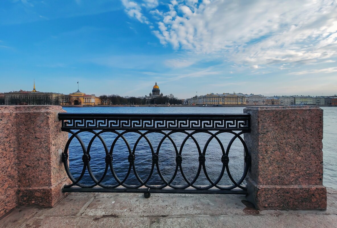 Санкт-Петербург – русский портовый город на побережье Балтийского моря - Дмитрий Иванов